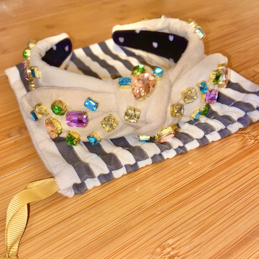 Like New Lele Sadoughi SOLD OUT Pastel Latte Veronica Mixed Crystal Bow Headband